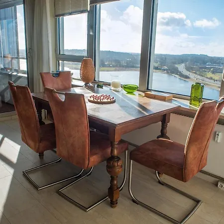 Ferienwohnung im Wikingturm mit Blick auf die Schlei - Willkommen in Schleswig! Exterior foto